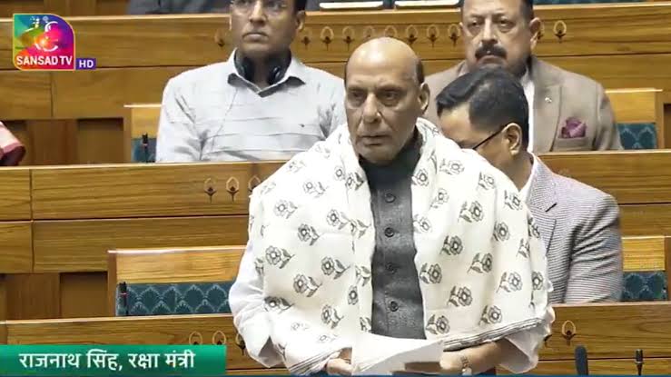 पीएम मोदी आज लोकसभा में देंगे जवाब,संविधान पर चर्चा का है दूसरा दिन 1 1000441684