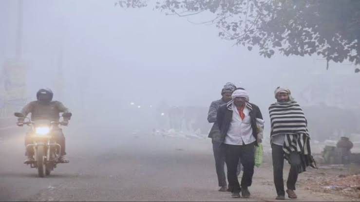 दो दिन बाद और बढ़ जाएगी ठंड,सुबह और शाम के समय तापमान में लगातार आ रही है गिरावट 1 1000444906