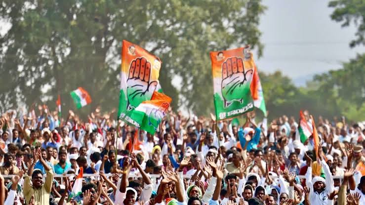 कांग्रेस पार्टी में होने वाली है बड़ी फेरबदल,जाने वाली हैं कई बड़े नेताओं की पद! 1 1000445396
