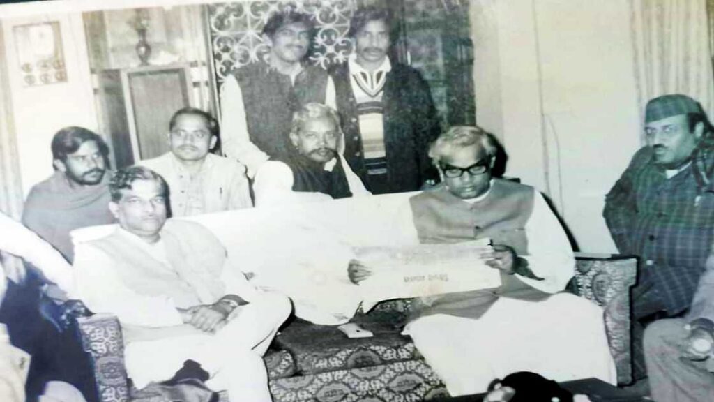 भारतीय राजनीति के लिए सुशासन का अटल दिवस है आज,पूर्व प्रधानमंत्री सीखा गए हैं कई सिद्धांत 1 1000446494