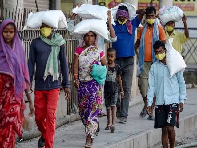 गांवों की रोजगार स्थिति में हुई है काफी सुधार,RBI की रिपोर्ट में हुआ खुलासा 1 1000446669