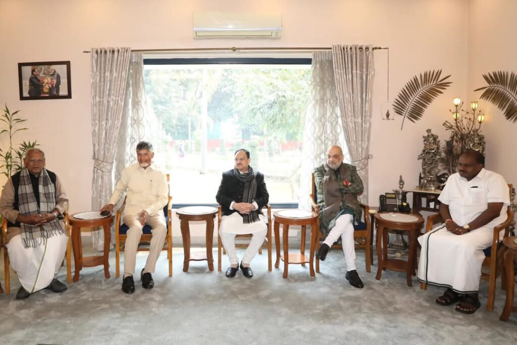 अमित शाह और नड्डा ने एनडीए नेताओं के साथ आज की बड़ी बैठक,कई मुद्दों पर हुई चर्चा 1 1000446849