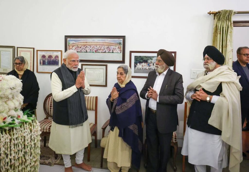 ईमानदारी और सादगी का प्रतिबिंब थे मनमोहन सिंह,बोले पीएम मोदी 1 1000447868