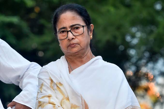 भारत के सबसे अमीर मुख्यमंत्री बने आंध्र प्रदेश के सीएम एन चंद्रबाबू नायडू,जानिए कौन है सबसे गरीब सीएम? 1 1000456227