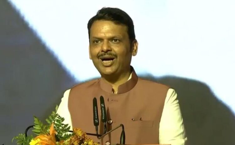  महाराष्ट्र के सीएम बने देवेंद्र फडणवीस,एकनाथ शिंदे और अजित पवार ने भी ली डिप्टी सीएम की शपथ
