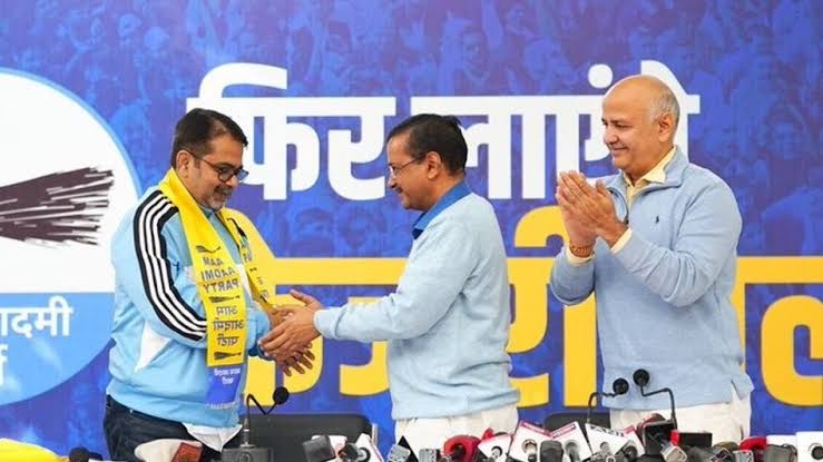  आम आदमी पार्टी ने जारी की उम्मीदवारों की दूसरी सूची,अवध ओझा को मिला पटपड़गंज से टिकट