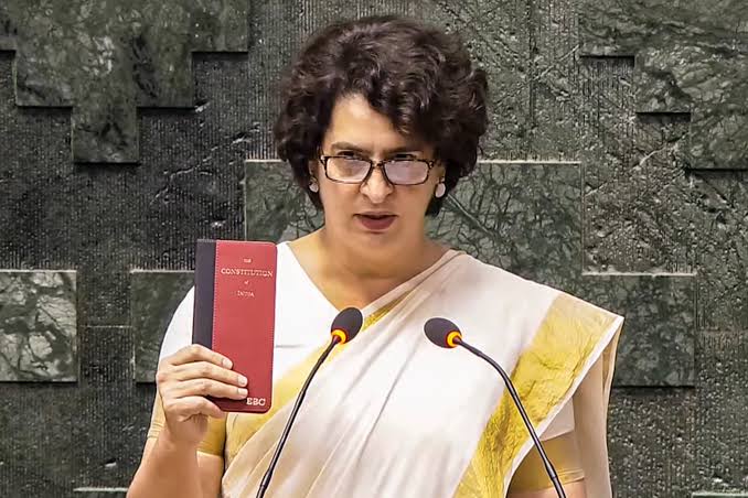  कांग्रेस सांसद प्रियंका गांधी की खत्म होगी लोकसभा की सदस्यता?अहम जानकारियां छिपाने का लगा आरोप