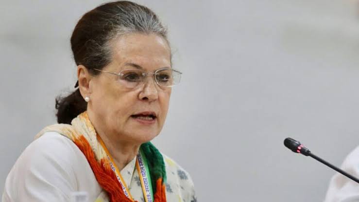  सोनिया गांधी ने कांग्रेस वर्किंग कमेटी को लिखा लेटर,बीजेपी पर साधा निशाना-ये संगठन कभी आजादी के लिए नहीं लड़े हैं