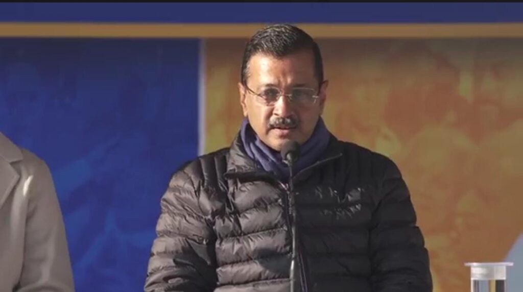 प्रधानमंत्री मोदी के बयान पर केजरीवाल ने किया तीखा पलटवार,कहा-आपदा दिल्ली में नहीं बीजेपी में आई है 1 1000459709