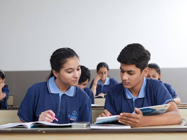 जेईई एडवांस को लेकर सुप्रीम कोर्ट ने दिया बड़ा आदेश,इन छात्रों को तीन बार एग्जाम में शामिल होने की मिलेगी अनुमति 1 1000462409