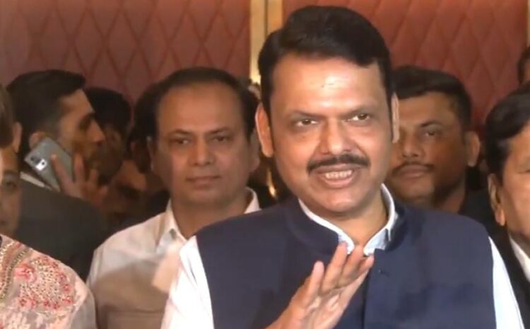  सैफ अली खान पर हुए हमले पर बोले देवेंद्र फडणवीस,ऐसा कहना की मुंबई असुरक्षित है यह गलत है