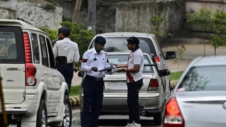  बार-बार चालान होने पर रद्द होगा लाइसेंस और परमिट,सीएम योगी ने दिया आदेश