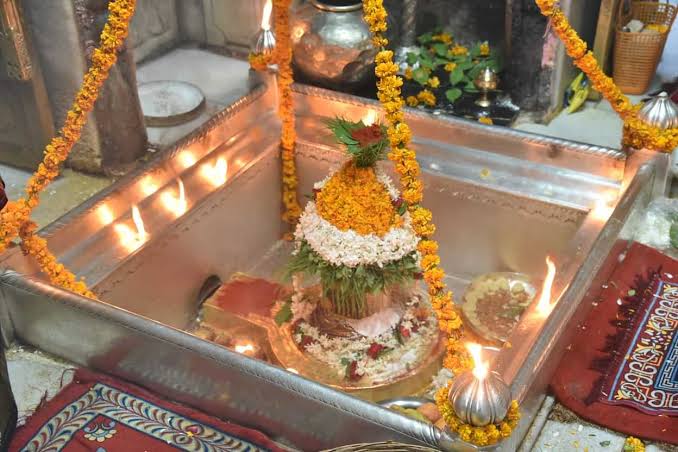  भले हीं महाकुंभ का आयोजन प्रयागराज में हो रहा है लेकिन असर वाराणसी में भी दिखाई देगा,बदल जाएगा काशी विश्वनाथ की आरती का टाइम