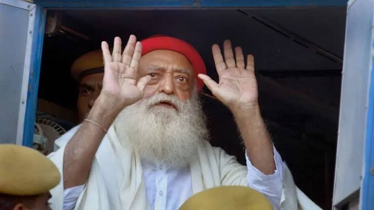  आसाराम को कोर्ट ने दी जमानत,समर्थकों में दौड़ी खुशी की लहर!