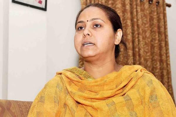  नीतीश कुमार को लेकर सियासी हलचल हुई तेज,बोली मीसा भारती- वो हमारे गार्जियन,उनके लिए हमेशा दरवाजे खुले हैं..