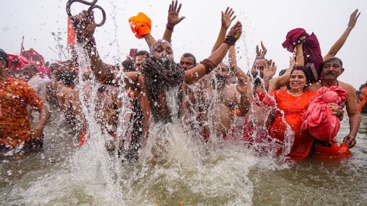  7 करोड़ से ज्यादा भक्तों ने त्रिवेणी संगम में लगाई डुबकी,महाकुंभ में आज भी जारी है श्रद्धालुओं की भीड़