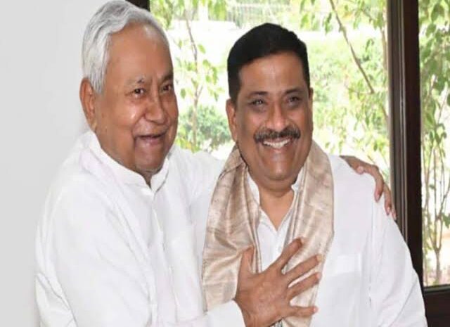  राहुल के बयान पर जेडीयू ने किया पलटवार,पूछा-कर्नाटक में कांग्रेस सरकार क्यों आंकड़ों को दबाए बैठी है?