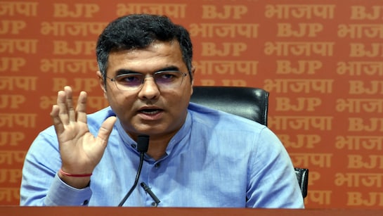  केजरीवाल के खिलाफ चुनाव आयोग और दिल्ली पुलिस में दर्ज हुई शिकायत,बीजेपी नेता ने लगाया गंभीर आरोप
