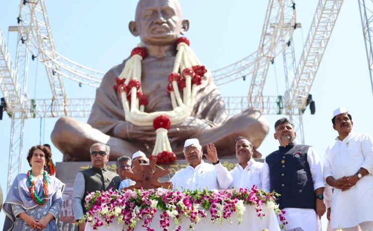  जय बापू,जय भीम,जय संविधान रैली में पहुंची प्रियंका गांधी,सीएम सिद्धारमैया ने किया जोरदार स्वागत