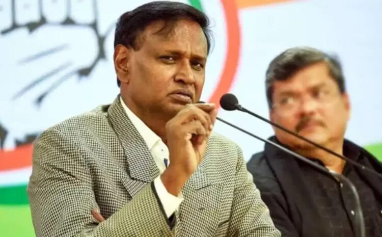  महाकुंभ को लेकर सियासत हुई तेज,बोली कांग्रेस-दलितों-पिछड़ों के खिलाफ साजिश का केंद्र है महाकुंभ