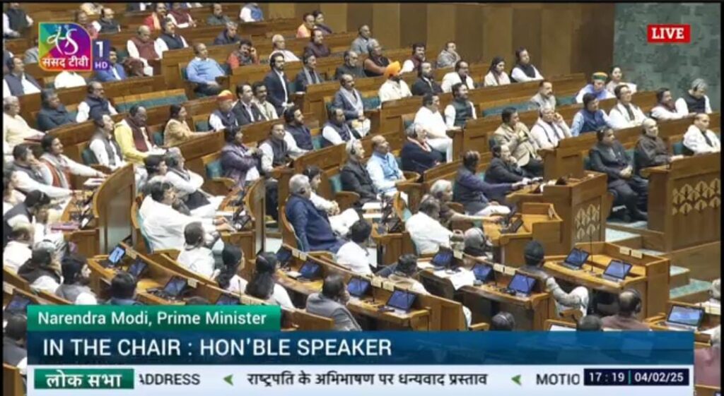 मोदी राहुल गांधी के आरोपों पर खूब बोले पीएम मोदी,हमने गरीब को झूठे नारे नहीं बल्कि उन्हें सच्चा विकास दिया 1 1000473403