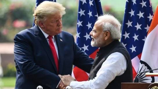 पेरिस यात्रा पर रवाना हुए पीएम मोदी,बोले-मजबूत होगी भारत की रणनीतिक साझेदारी 1 1000476115