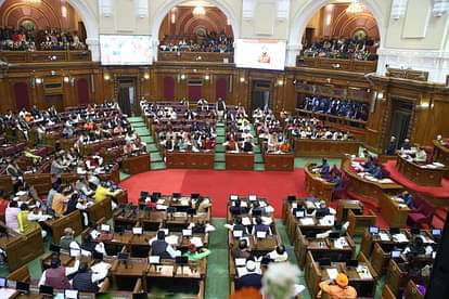 महंगाई और बेरोजगारी जैसे मुद्दों पर बीजेपी सरकार को घेरने की तैयारी में जुटी विपक्ष 1 1000476961