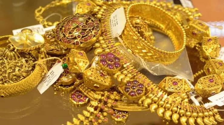 सोना की कीमत में आई बड़ी उछाल,महज 2 महीने में बढ़ गए 10 हजार प्रति 10 ग्राम 1 1000481041