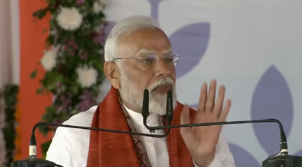 मोदी-नीतीश आपका हक किसी को नहीं खाने देंगे,भागलपुर में किसान सम्मान समारोह के मंच से बोले पीएम मोदी 1 1000482148