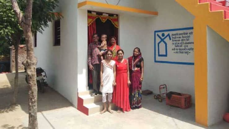  आवास योजना के तहत दिये जाने वाले आवास केवल महिला मुखिया के नाम से हीं किये जाएंगे स्वीकृत