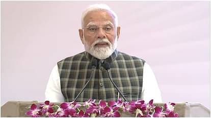 हमें सर्वश्रेष्ठ नेतृत्व की जरूरत है और बेहतरीन लीडर्स का विकास जरूरी है-पीएम मोदी