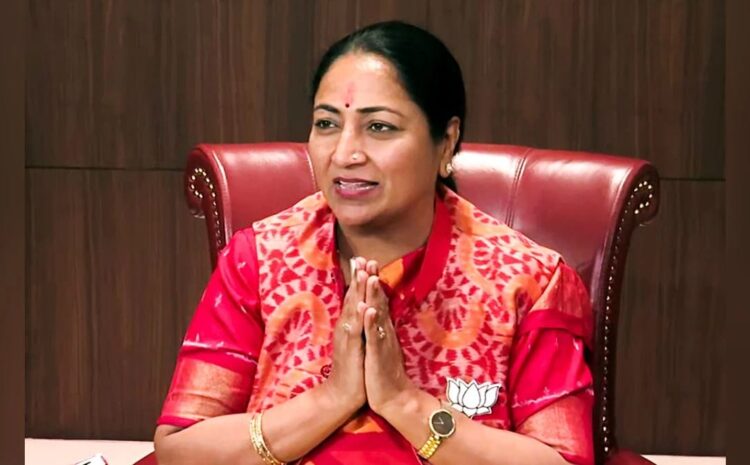 CM रेखा गुप्ता ने आज बुलाई बड़ी बैठक,महिला सम्मान योजना पर लगा सकती हैं मुहर