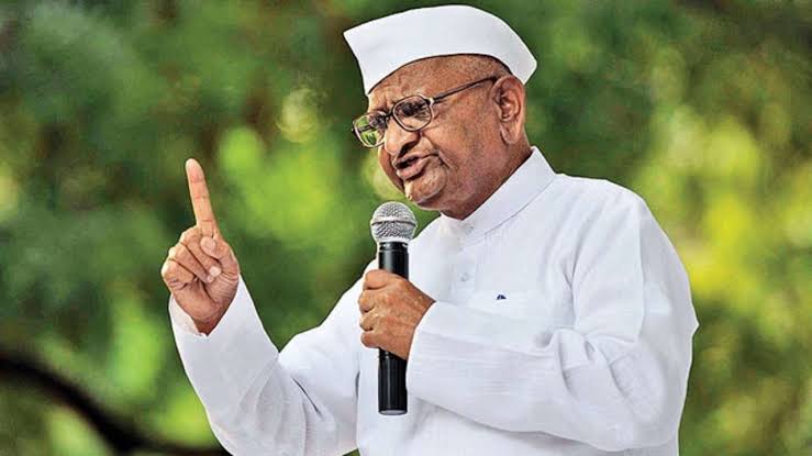 वह धीरे-धीरे भटकने लगे थे इसलिए जनता ने उन्हें सबक सिखाया,केजरीवाल पर बोले अन्ना हजारे