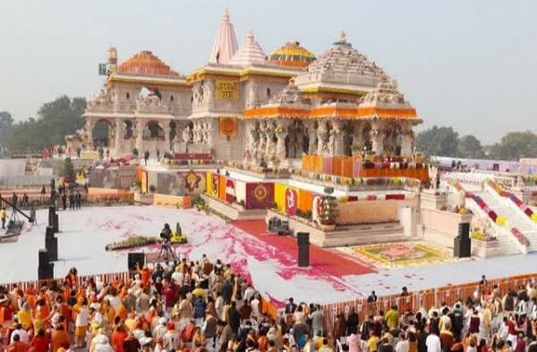 महाकुंभ के चलते राममंदिर में श्रद्धालुओं की तीन गुना बढ़ गई थी संख्या,हर दिन मिल रहे हैं लाखों की दान