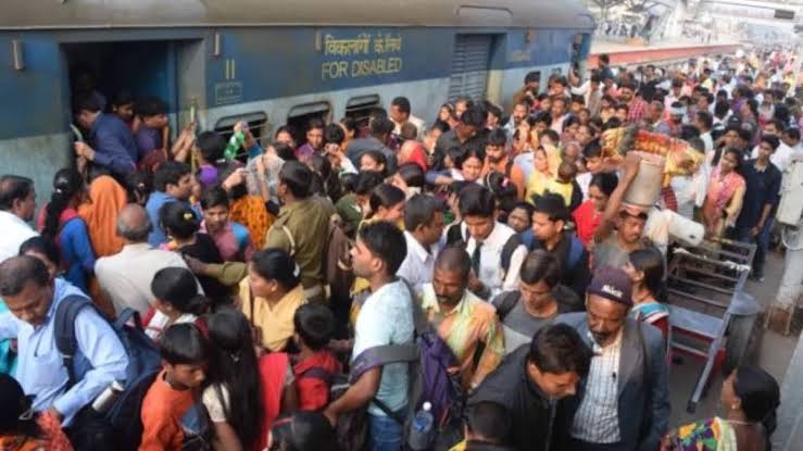 होली को लेकर रेलवे चलाएगा स्पेशल ट्रेनें,यात्रियों के लिए अब घर जाना होगा आसान 1 1000486644