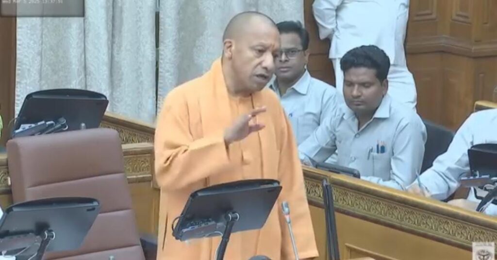 योगी के बयान पर भड़के अखिलेश यादव,बोले-सच की ज़ुबान पर कोई लगाम लगा सकता है? 1 1000486774