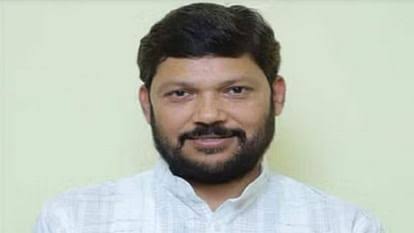 मेरी बात जनता गलत बता दें तो मांग लूंगा माफी,बोले अखिलेश के सांसद नीरज मौर्य 1 1000498190