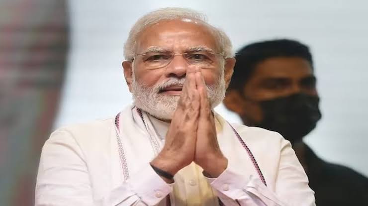 मोदी सरकार ने सरकारी कर्मचारियों को दिया बड़ा तोहफा,महंगाई भत्ते में 2% की हुई बढ़ोतरी 1 1000498757