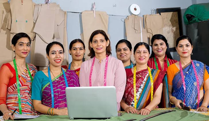 पुरुषों की बराबरी करने में महिलाओं को लग जाएंगे 2 दशक,बढ़ाना होगा शिक्षा का दायरा