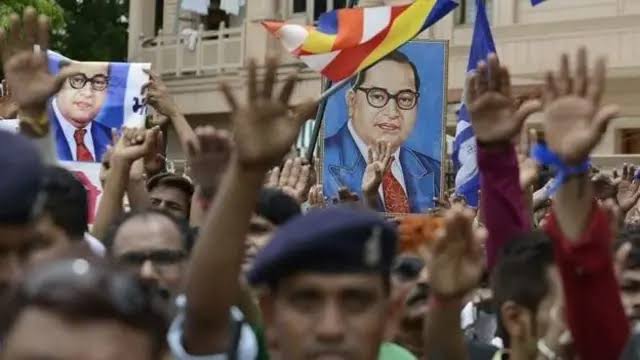 बीजेपी आलाकमान ने अपने नेताओं को दिया सख्त निर्देश,आरक्षण और दलित के मुद्दों पर नहीं देना है कोई बयान! 1 1000505094