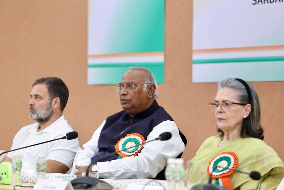 कांग्रेस में जान फूंकेंगे राहुल गांधी,सब कुछ बन गया प्लान 1 1000507891