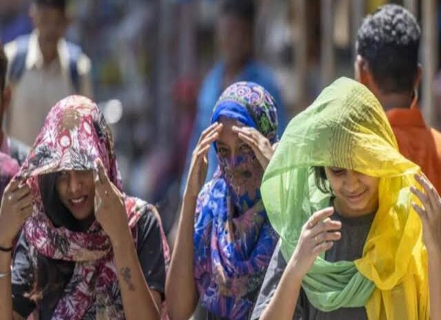 धूप ने दिखाना शुरू कर दिया अपना तेवर,बढ़ गई तापमान