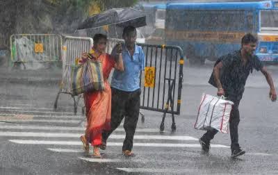 बारिश और वज्रपात का अलर्ट हुआ जारी,बिहार में आने वाला है भयंकर तूफान