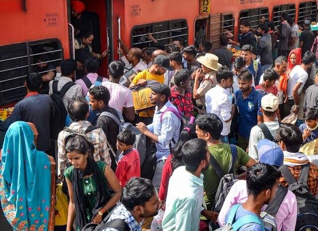 बिहार के यात्रियों को गर्मी में रेल यात्रा के दौरान नहीं होगी परेशानी,चलाई जाएंगी 10 समर स्पेशल ट्रेन