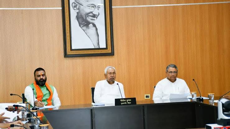  महंगाई भत्ता बढ़ाने का आज फैसला कर सकती है नीतीश सरकार,कैबिनेट में कई महत्वपूर्ण एजेंडों पर लिया जाएगा निर्णय