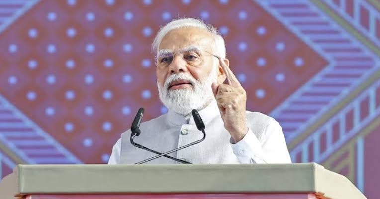 जातिगत जनगणना से कुशवाहा,यादव और कुर्मी जातियों की बढ़ी चिंता,कहीं उल्टा न पड़ जाएं तेजस्वी और नीतीश का दांव? 1 1000515929