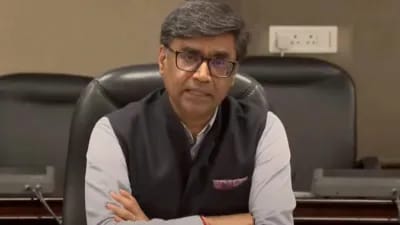 विदेश सचिव विक्रम मिस्री के बेटी को लेकर महिला आयोग ने लिया स्वतः संज्ञान,ट्रोल करने वाले यूजर्स को मिली हिदायत 1 1000519480