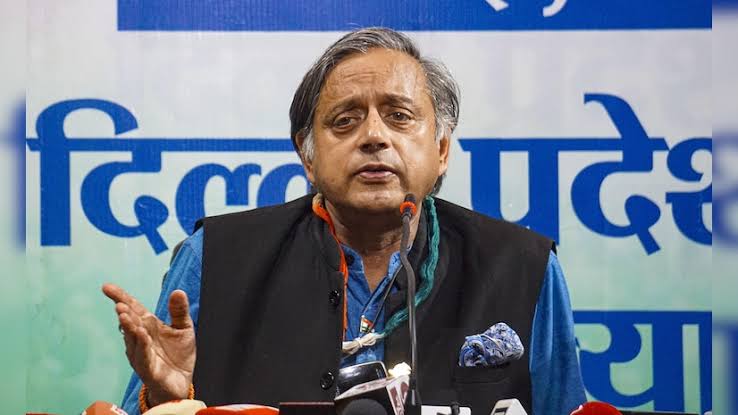 ओवैसी और शशि थरूर को केंद्र सरकार ने दी बड़ी जिम्मेदारी,पाकिस्तान को बेनकाब करने के लिए जाएंगे विदेश 1 1000521136
