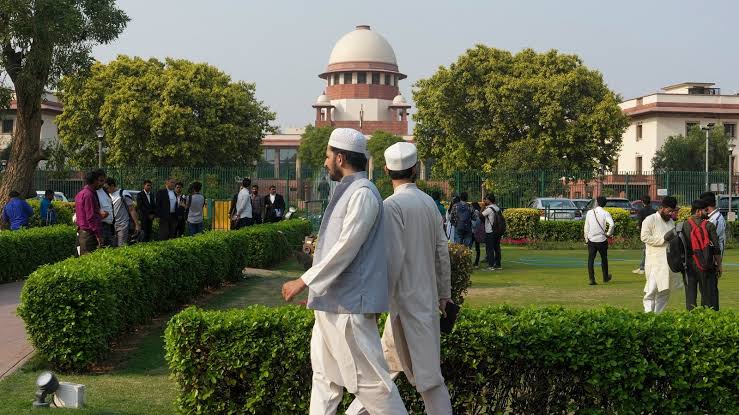 वक्फ कानून को लेकर 15 मई को अब होगी अगली सुनवाई,मोदी सरकार को लग सकता है झटका