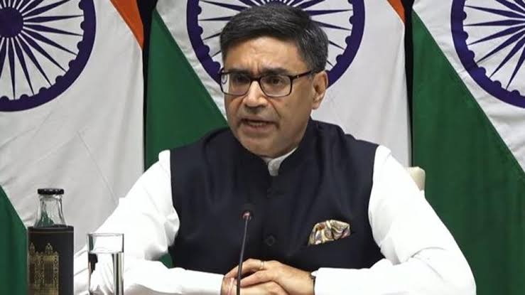 विदेश सचिव विक्रम मिस्री के बेटी को लेकर महिला आयोग ने लिया स्वतः संज्ञान,ट्रोल करने वाले यूजर्स को मिली हिदायत